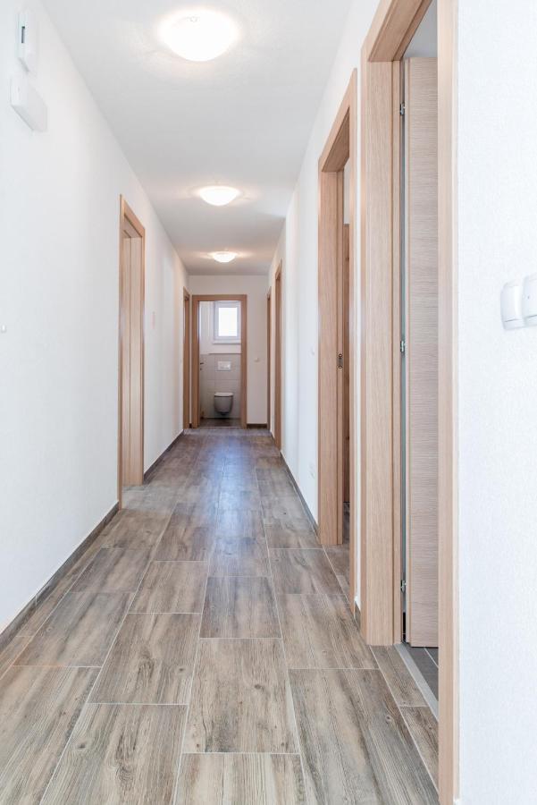 Apartments Zilic Kaštel Stari Esterno foto