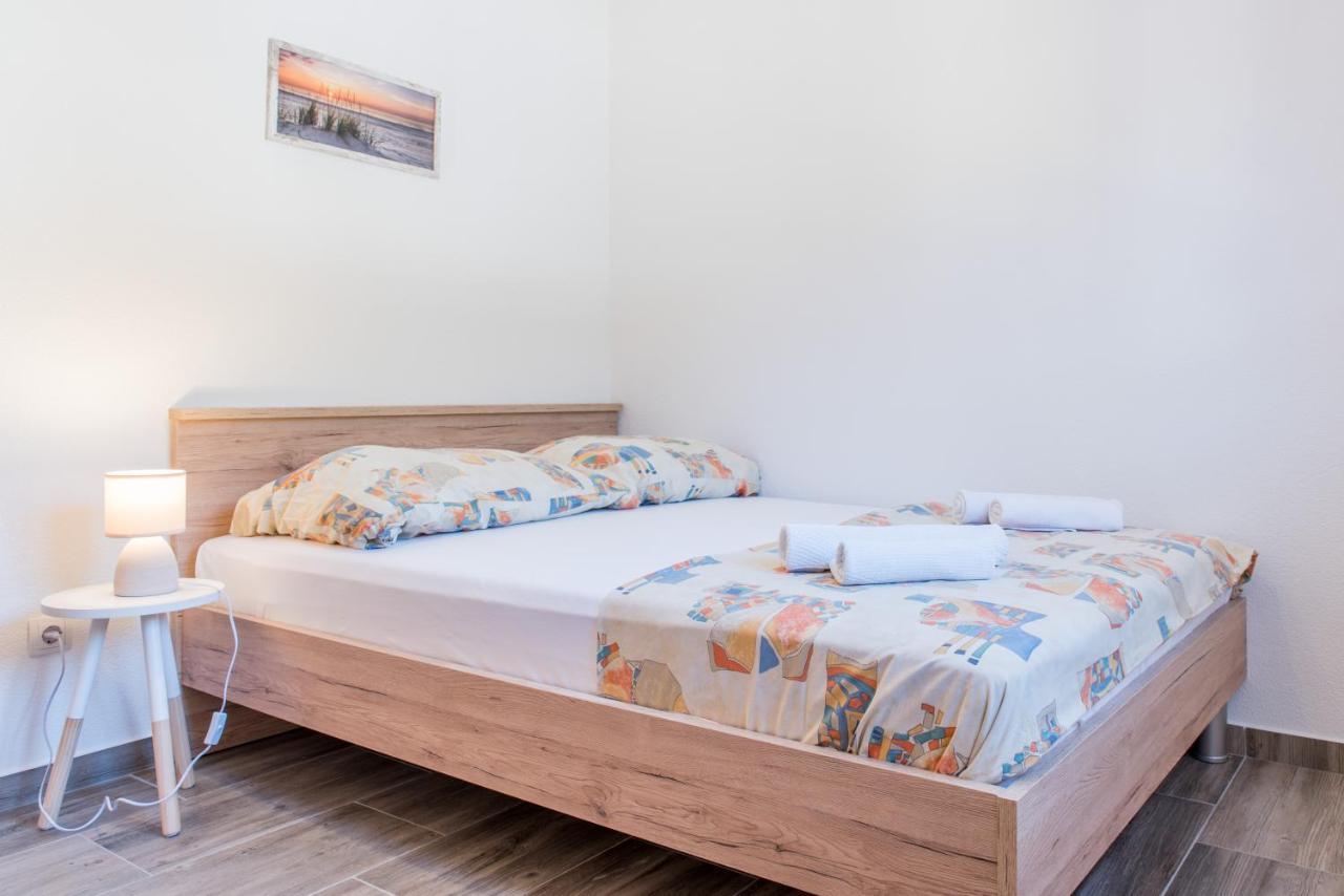 Apartments Zilic Kaštel Stari Esterno foto