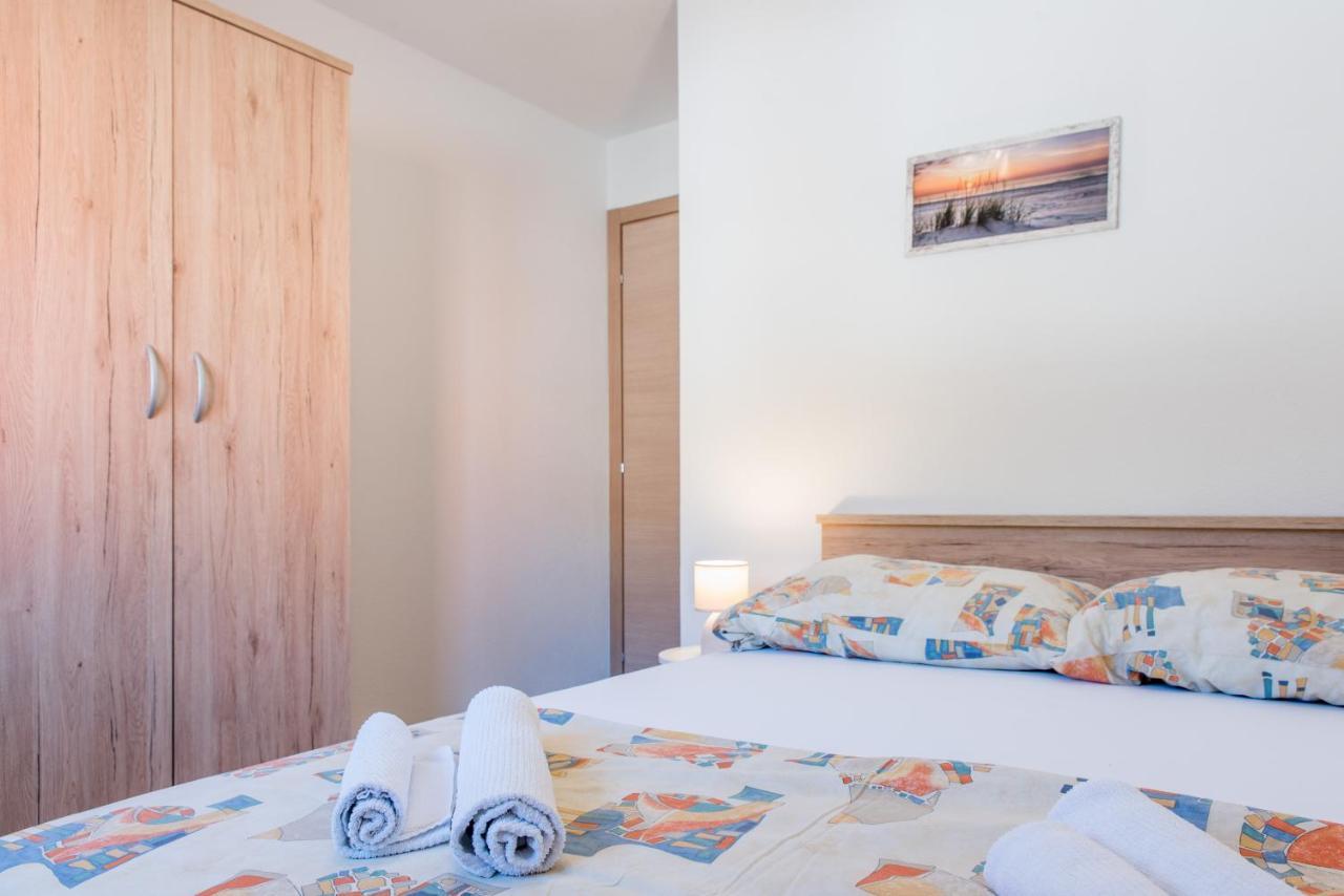 Apartments Zilic Kaštel Stari Esterno foto